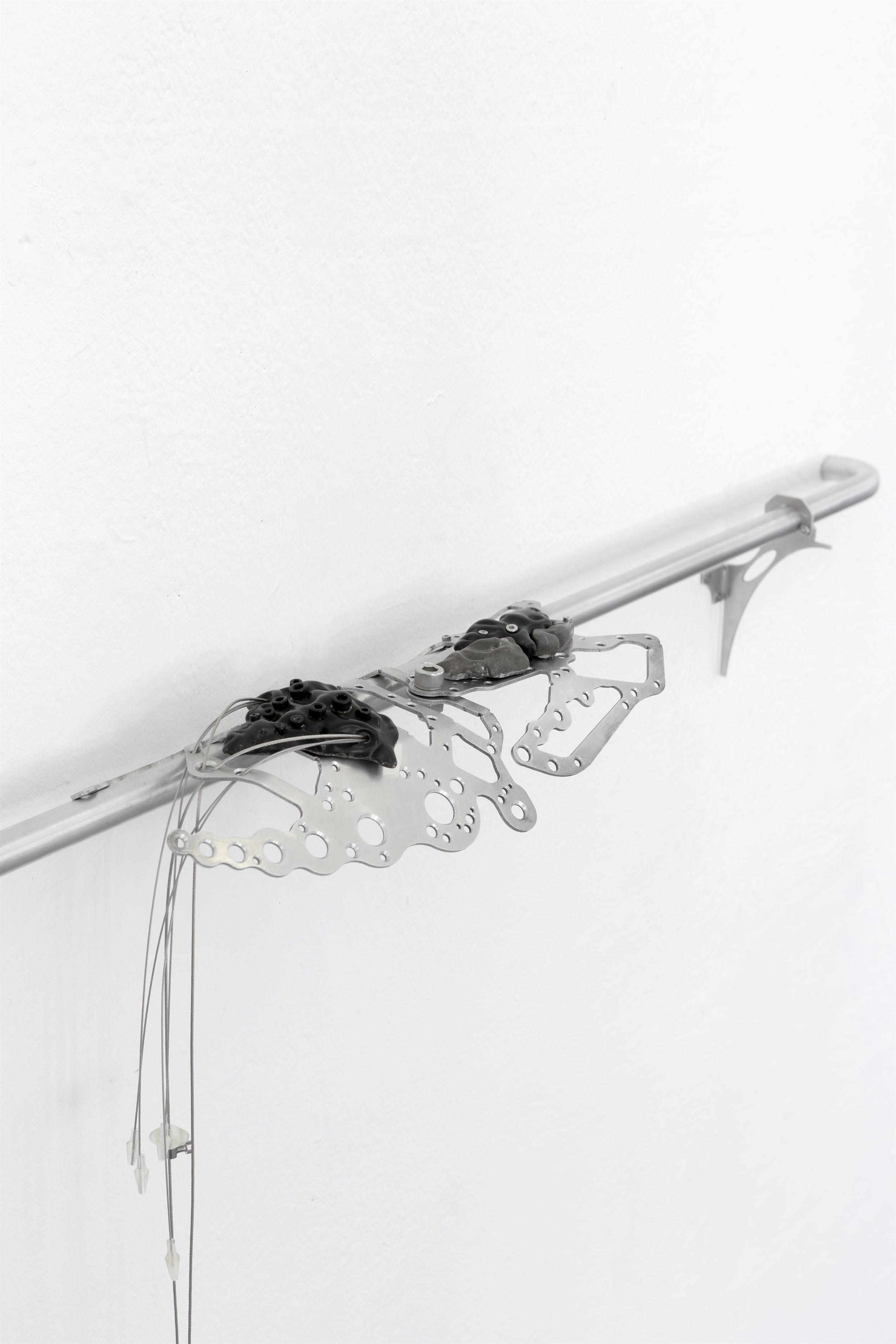 Biostatic Frame